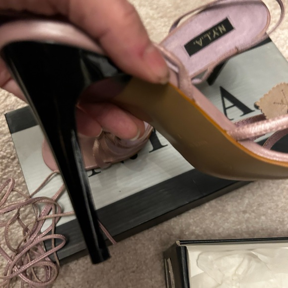 N.Y.L.A Strappy Heels from Nordstrom NEW Not Ever Worn - Picture 4 of 8